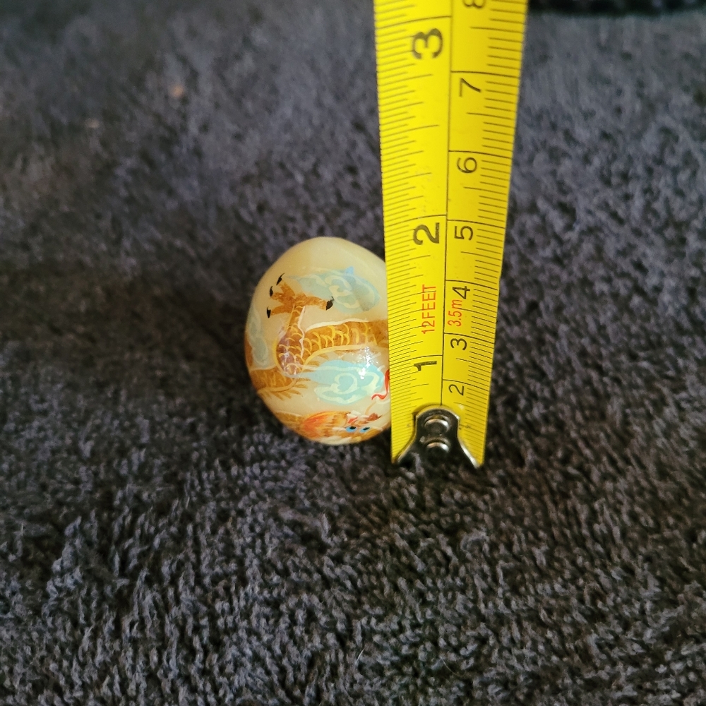 Stone egg - Picture 5 of 5